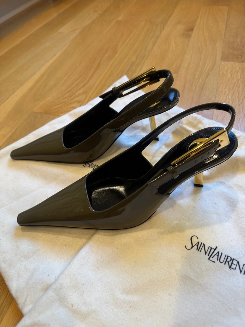 Saint Laurent Olive Patent Slingback Pumps with Gold Heel - Picture 6 of 7
